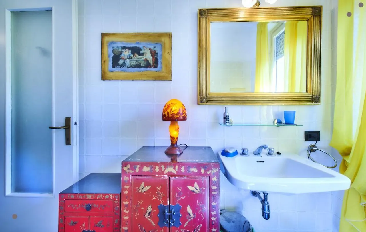 A 5 Minuti Dal Centro 3 Piano Apartment Lecco 0*,  Italy